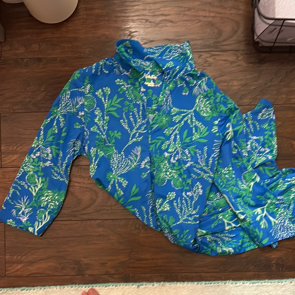 Long sleeved Lilly 
Pulitzer dress
